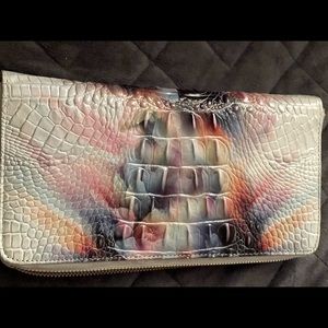 Brahmin Skyler Wallet